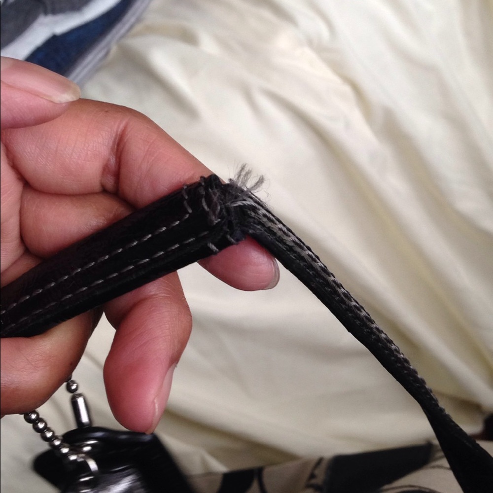 Coach Purse ❤️ - Picture 6 of 6